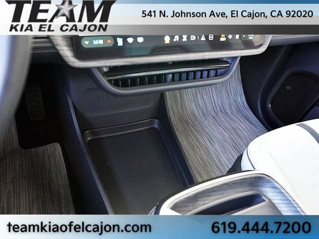 Used 2026 Rivian R1S Adventure AWD/4WD image 36
