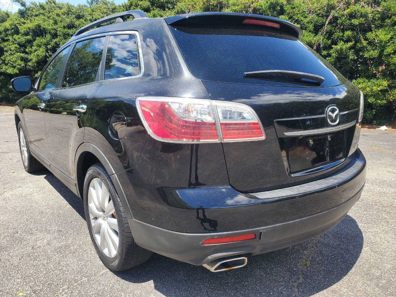Used 2010 MAZDA CX-9 Grand Touring w/ Moonroof & Bose Audio Pkg FWD image 5
