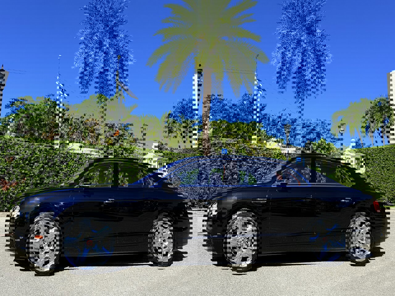 Used 2015 Bentley Flying Spur V8 image 4