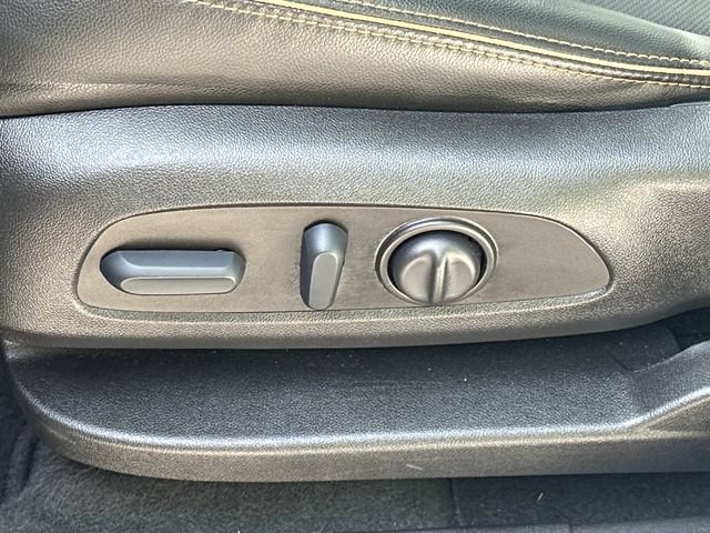Certified 2022 GMC Terrain AT4 w/ Infotainment Package II AWD/4WD image 41