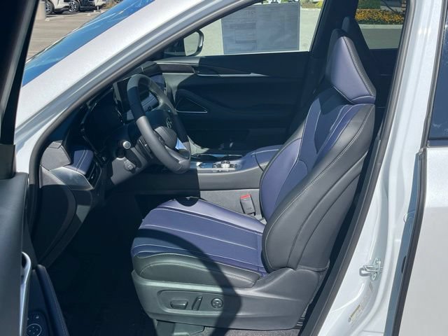 New 2026 INFINITI QX60 Sport w/ Dark Cargo Package AWD/4WD image 7