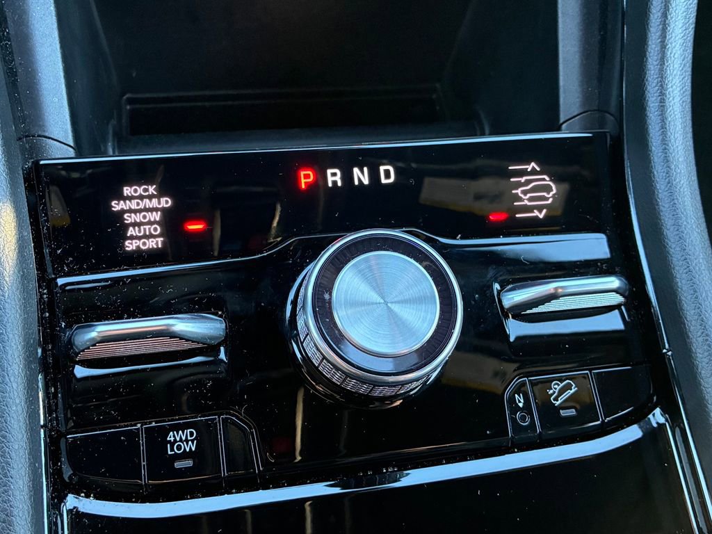 Used 2025 Jeep Grand Cherokee Summit image 29