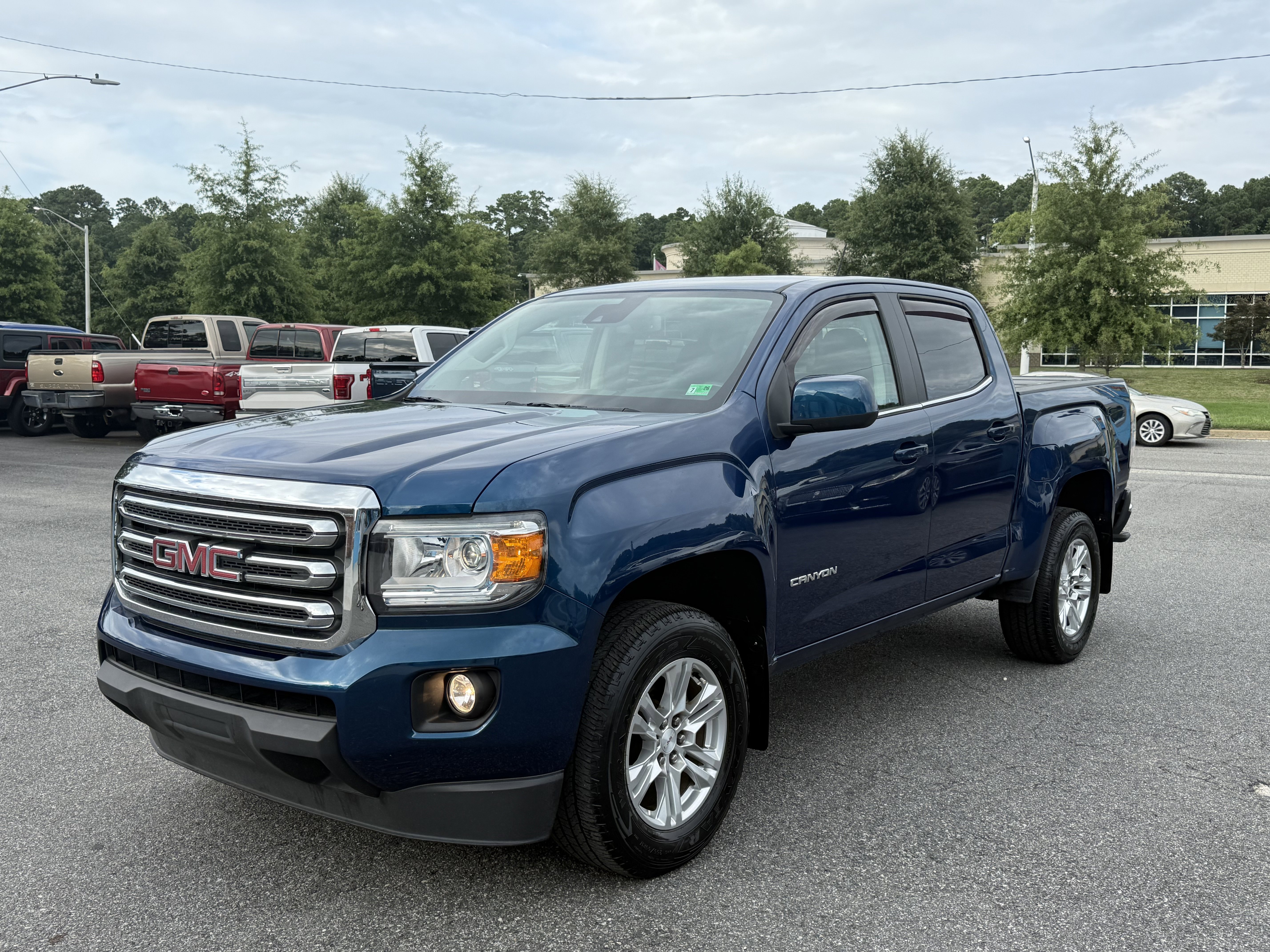 Used 2019 GMC Canyon SLE w/ Driver Alert Package