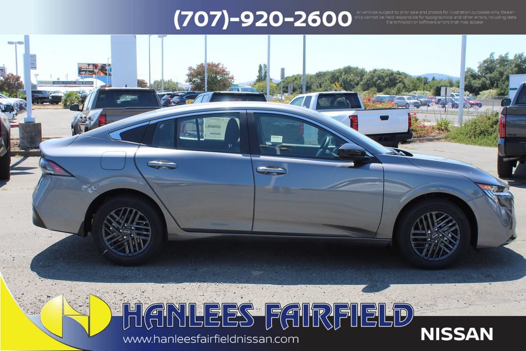 New 2026 Nissan Sentra SV w/ Floor Mat Package FWD image 6