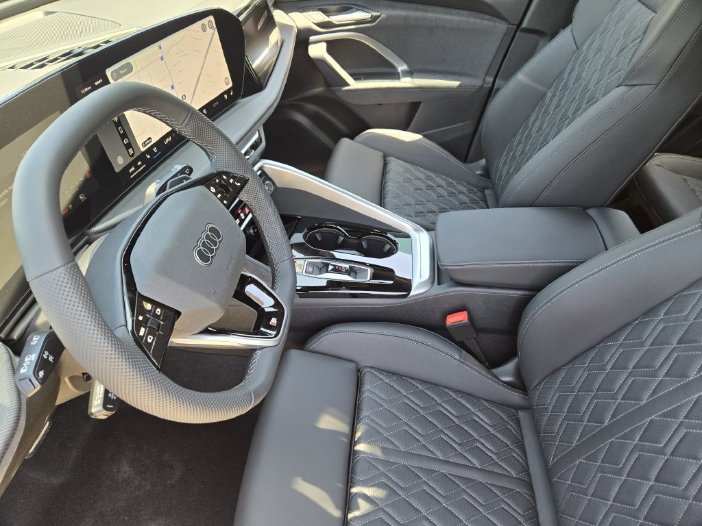 New 2026 Audi SQ5 Prestige AWD/4WD image 16