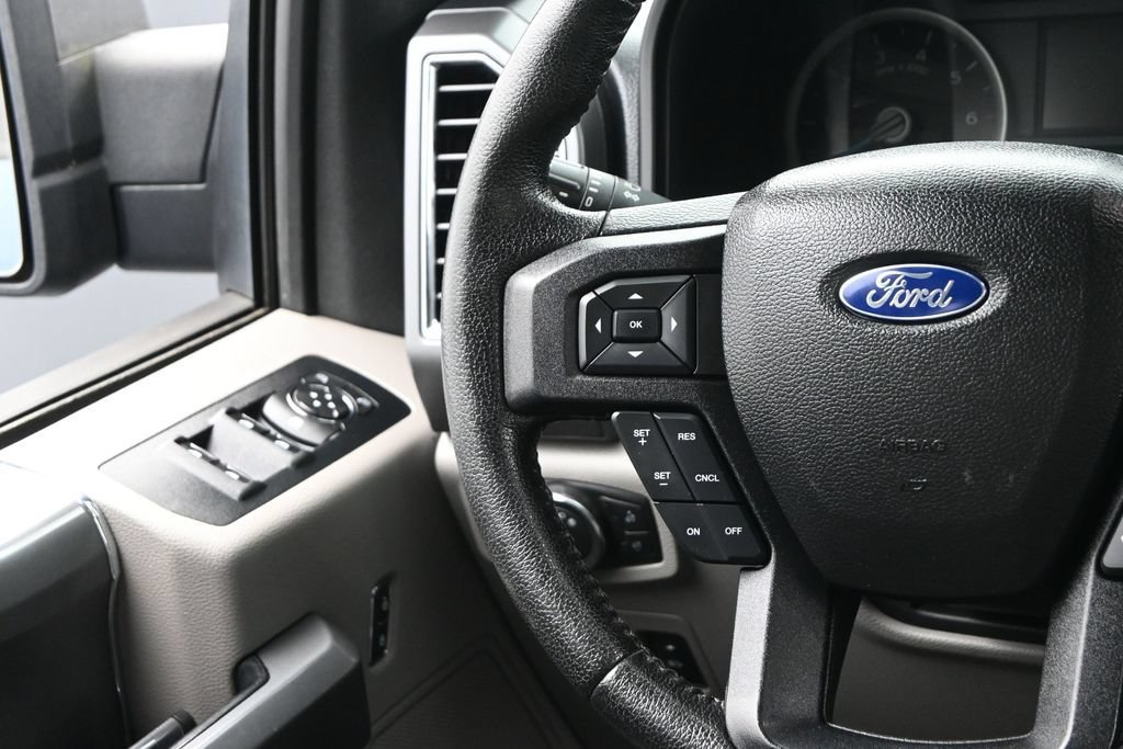 Used 2016 Ford F150 XLT w/ Equipment Group 302A Luxury AWD/4WD image 21