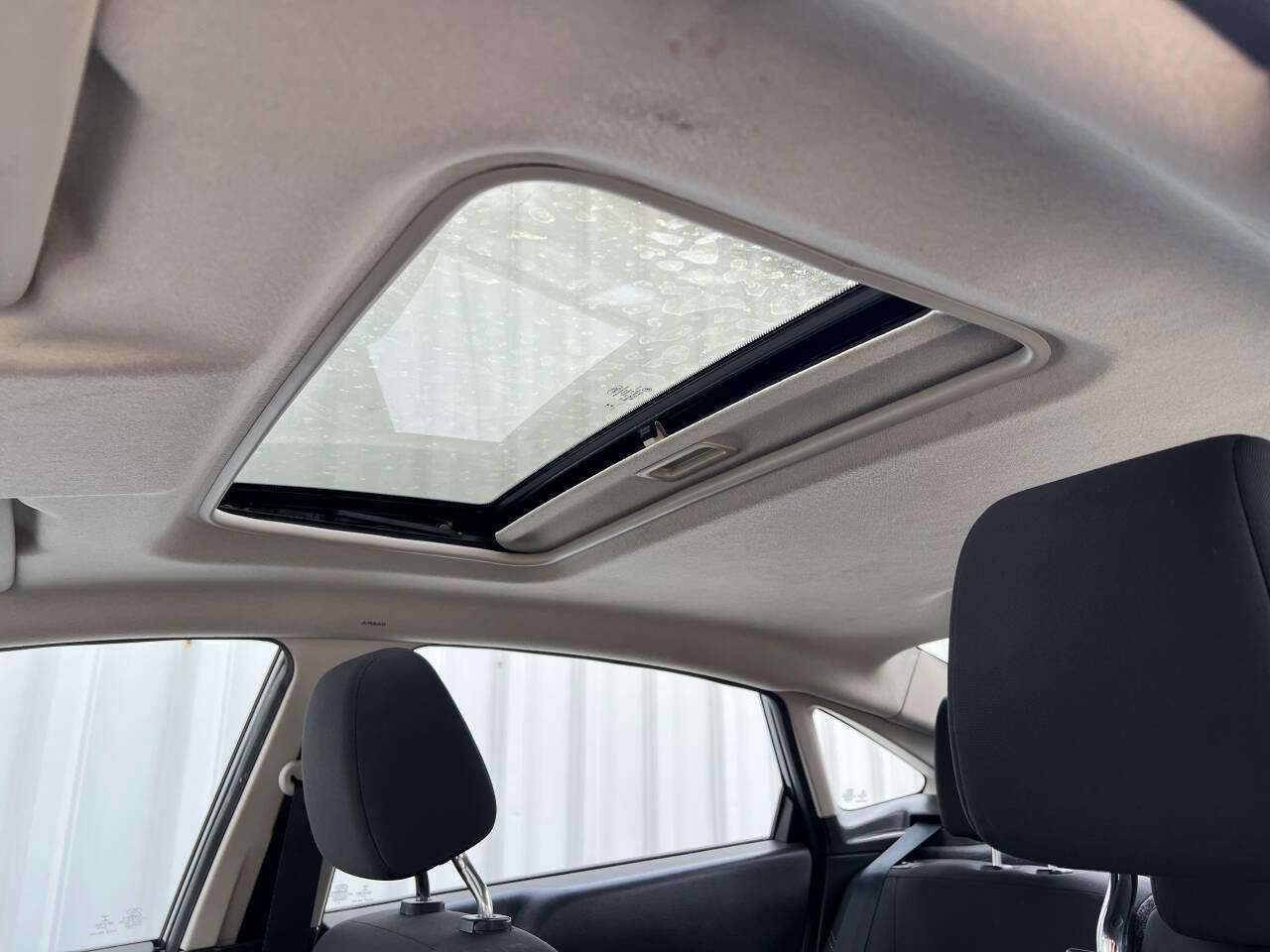 Used 2018 Ford Fiesta SE FWD image 25