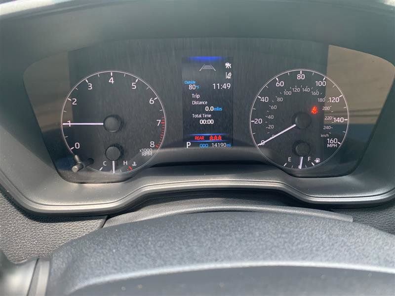 Used 2023 Toyota Corolla SE w/ SE Premium Package image 19