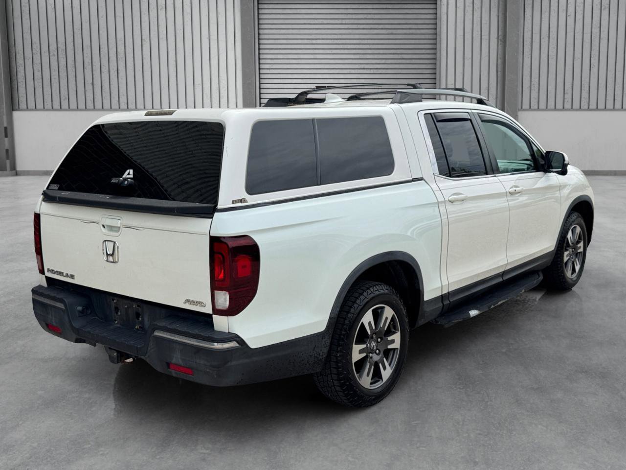 Used 2017 Honda Ridgeline RTL-T image 35