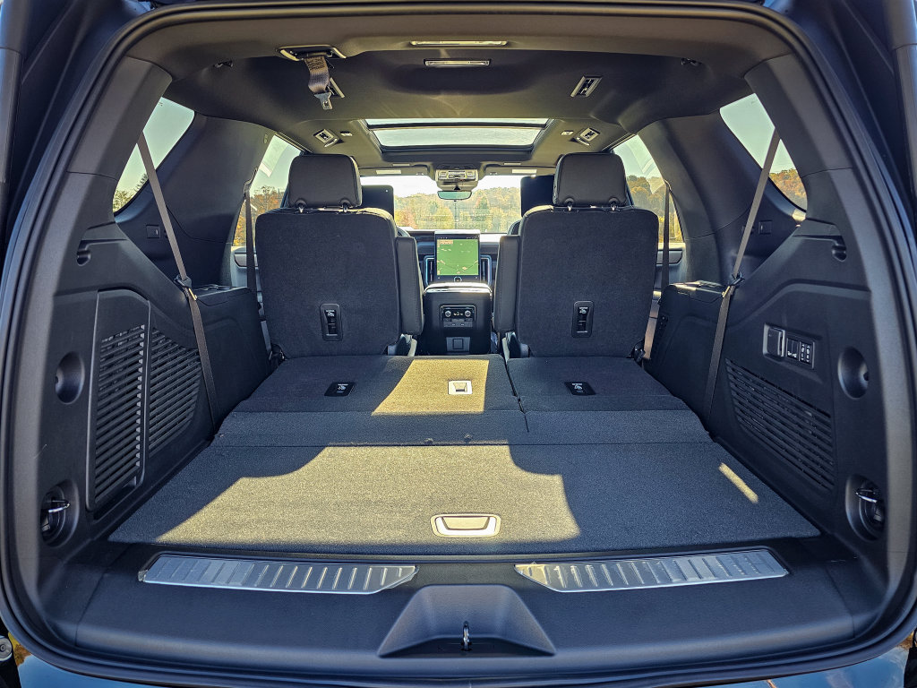 New 2027 GMC Yukon Denali w/ Denali Reserve Package AWD/4WD image 43