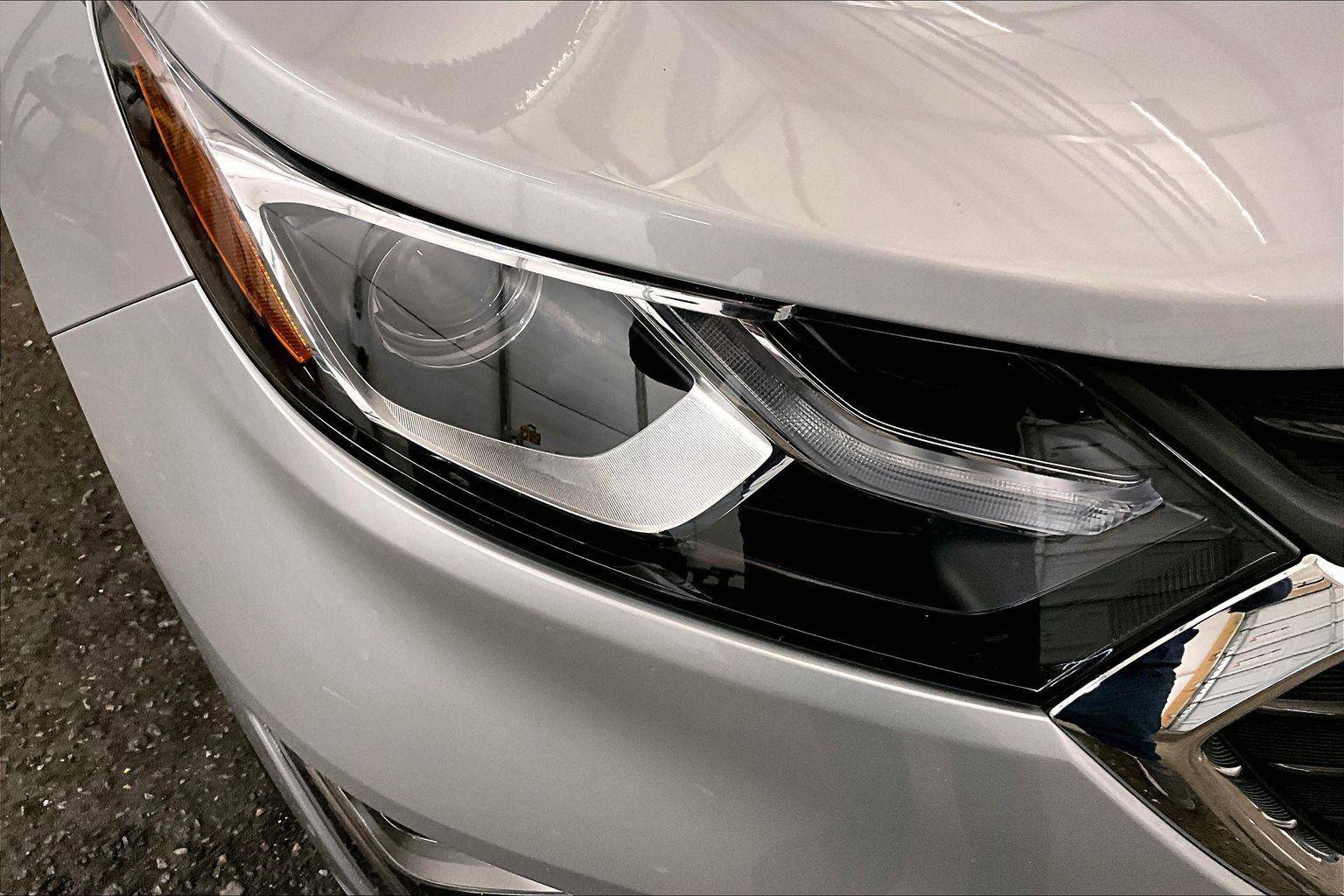 Used 2018 Chevrolet Equinox LT image 27