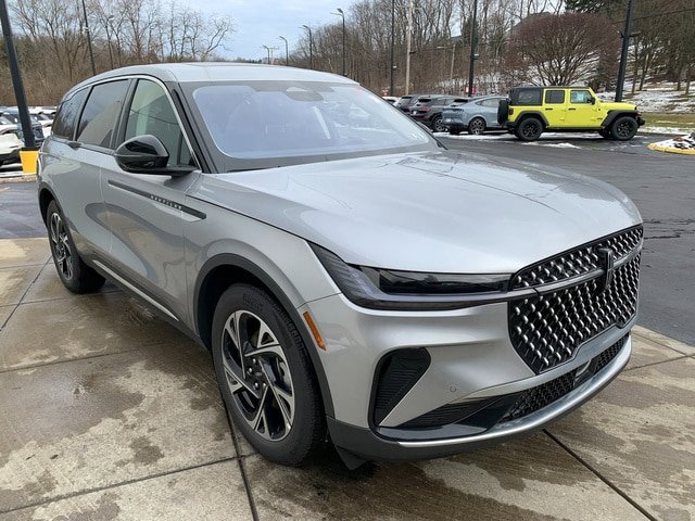 New 2026 Lincoln Nautilus Premier w/ Equipment Group 102A AWD/4WD image 15