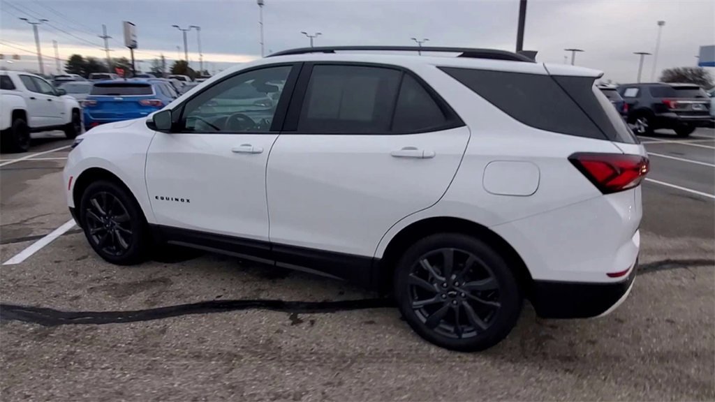 Certified 2024 Chevrolet Equinox RS w/ RS Leather Package image 6