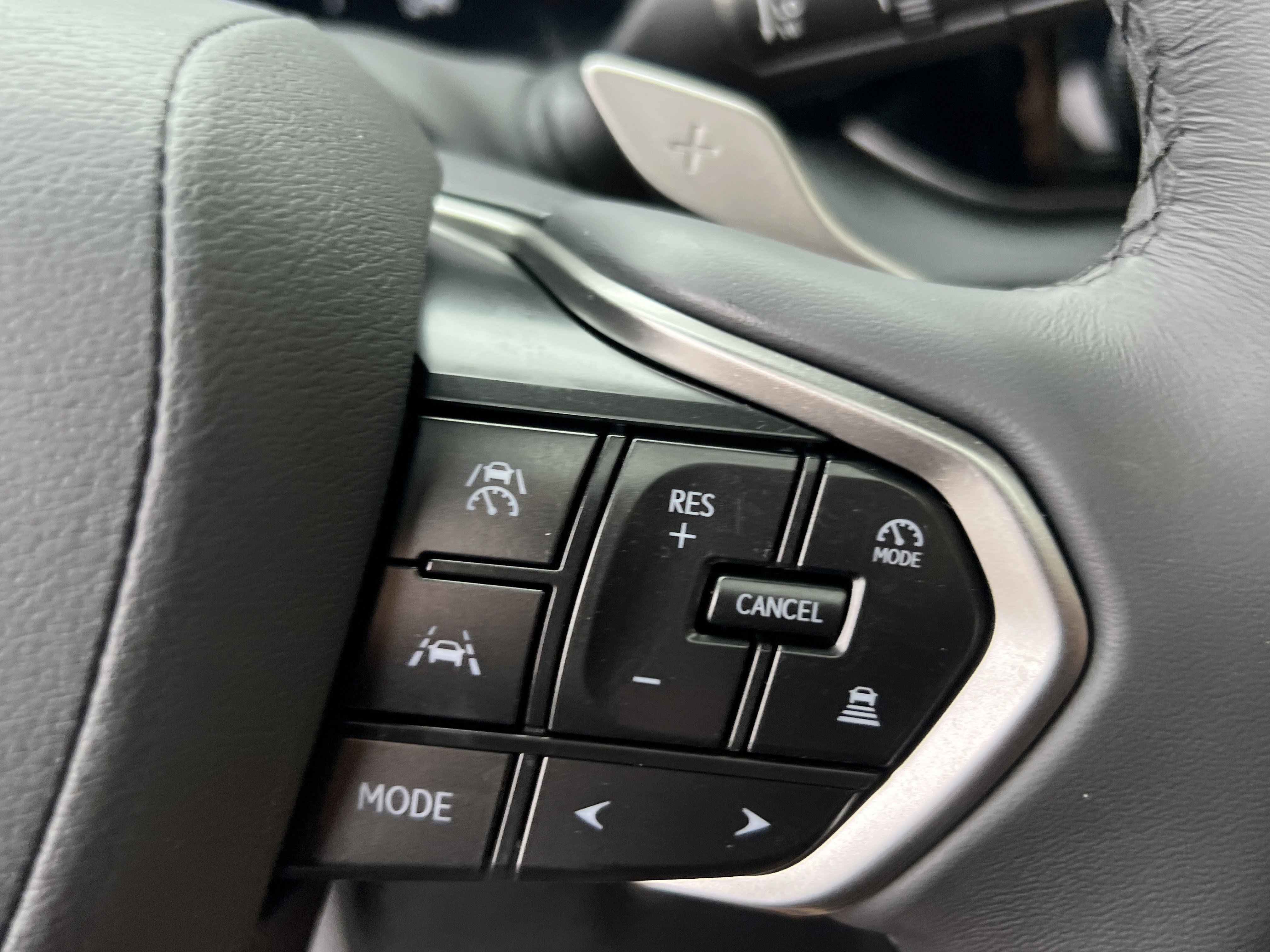 Used 2025 Lexus RX 350 Premium w/ Accessory Package (Z1) AWD/4WD image 20