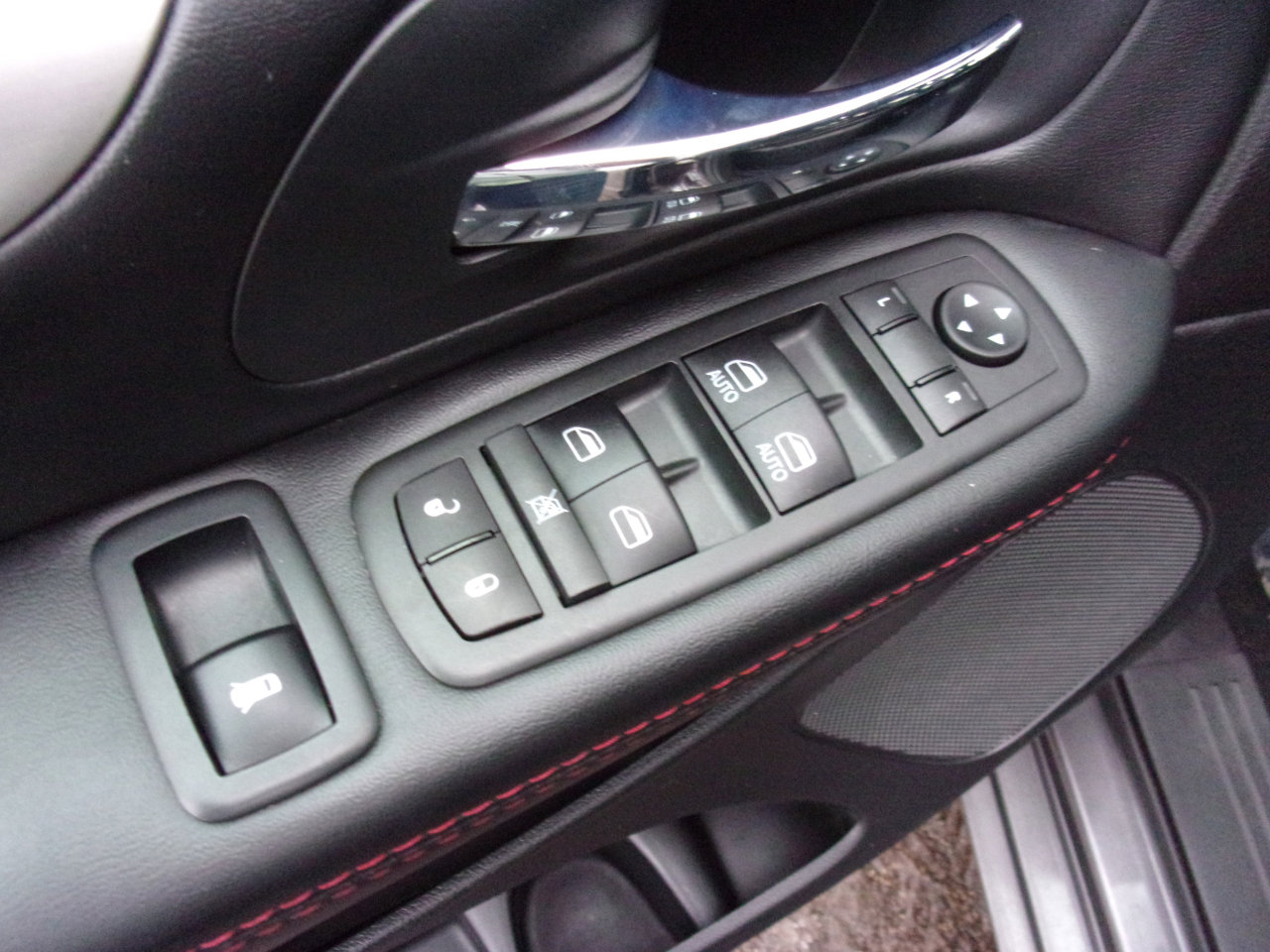 Used 2020 Dodge Grand Caravan GT image 8