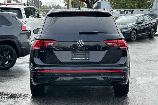 Used 2024 Volkswagen Tiguan SE R-Line FWD image 5