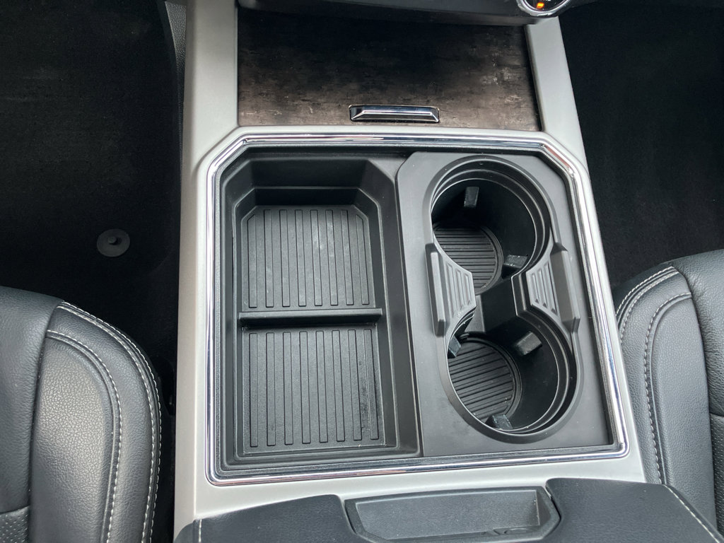 Used 2022 Ford F250 Lariat w/ Chrome Package image 24