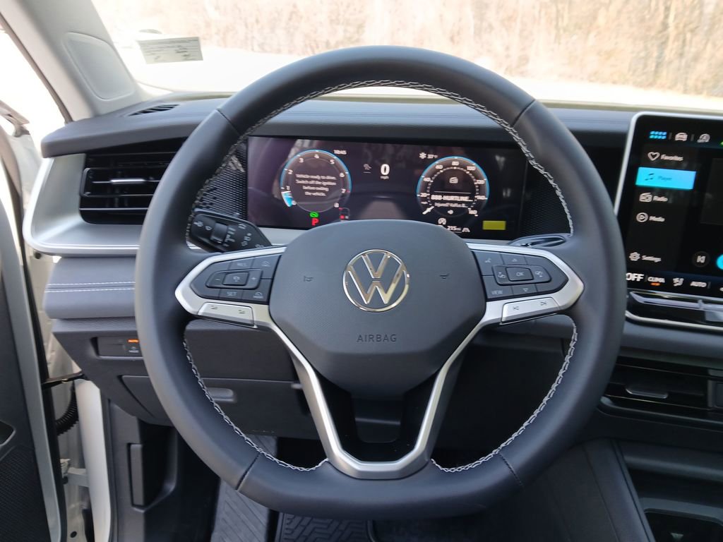 New 2026 Volkswagen Tiguan SE image 14