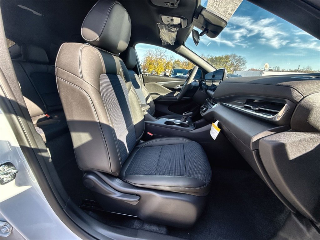 New 2026 Buick Envista Preferred image 25