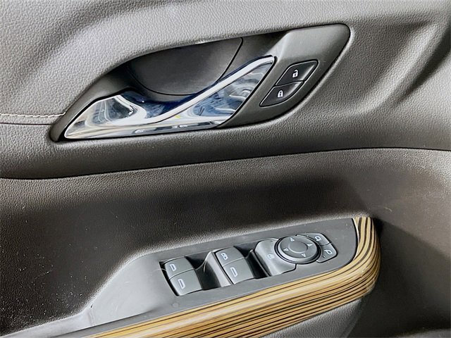 Used 2023 GMC Acadia SLE w/ Driver Convenience Package image 9