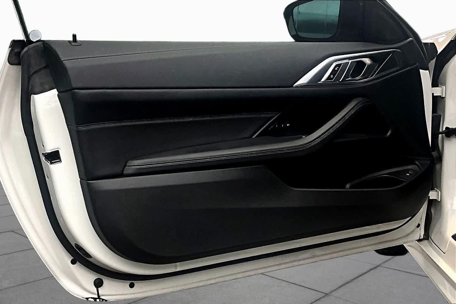 Used 2024 BMW M440i Coupe w/ Premium Package RWD image 22