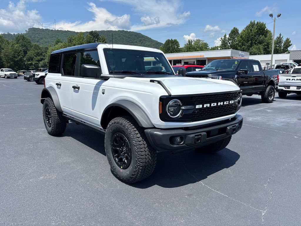 New 2026 Ford Bronco Big Bend w/ Black Diamond Package AWD/4WD image 3