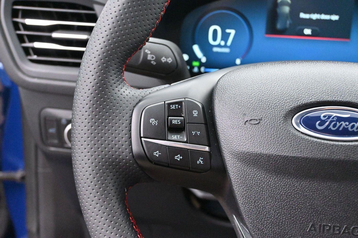 Used 2023 Ford Escape ST-Line Elite AWD/4WD image 17