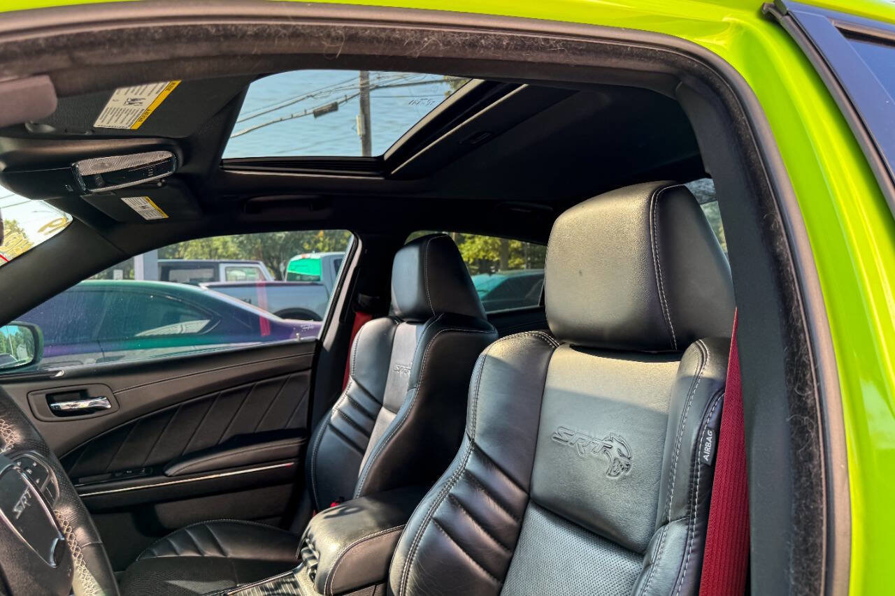 Used 2019 Dodge Charger SRT Hellcat w/ Harman/Kardon Audio Group image 25