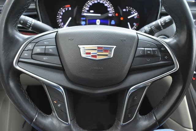 Used 2018 Cadillac XT5 Luxury w/ LPO, Wheel Lock Package image 21