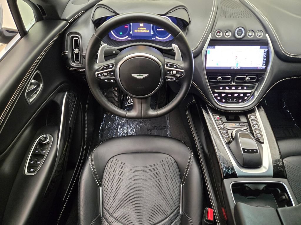 Used 2022 Aston Martin DBX AWD/4WD image 21