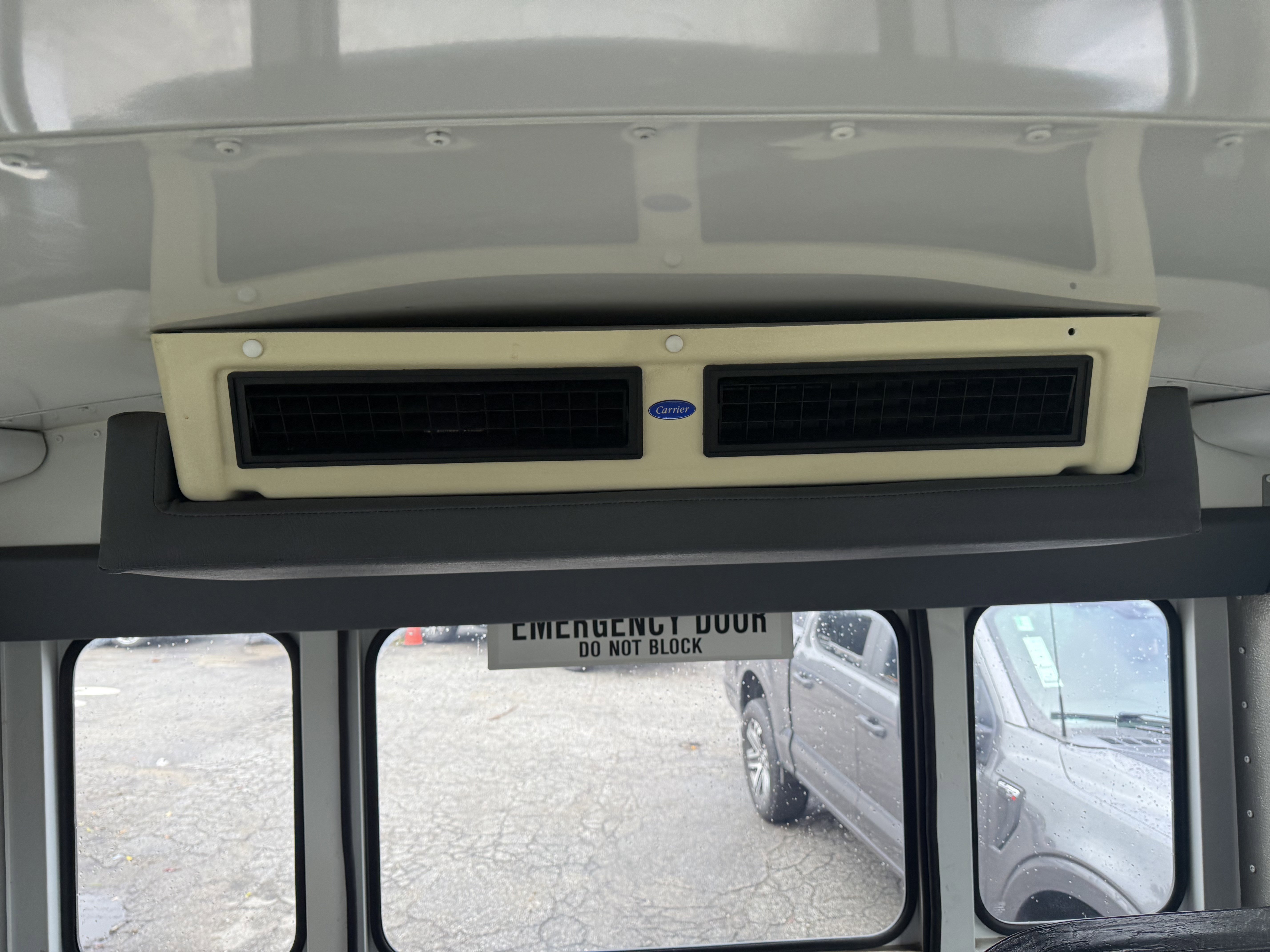 Used 2006 Chevrolet Express 3500 w/ School Bus Package image 14