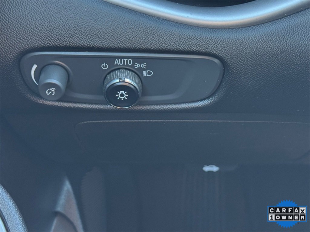 Used 2023 Chevrolet Malibu LT image 23