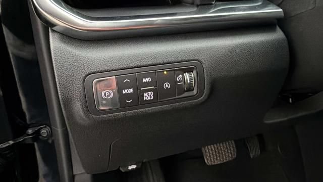 Certified 2026 GMC Terrain Elevation AWD/4WD image 10