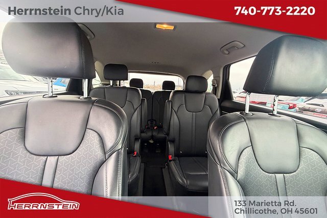Used 2023 Kia Sorento EX image 28