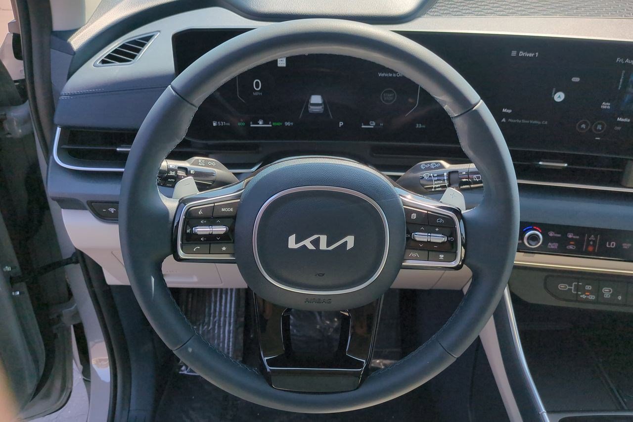 New 2026 Kia Carnival SX image 10