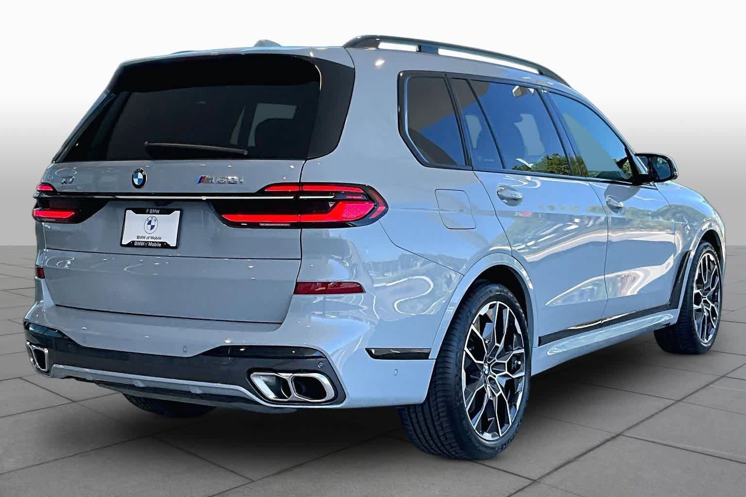 Used 2026 BMW X7 M60i AWD/4WD image 12