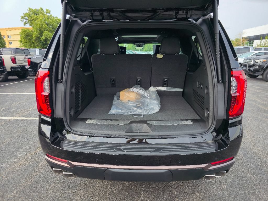 New 2026 GMC Yukon XL AT4 Ultimate AWD/4WD image 28