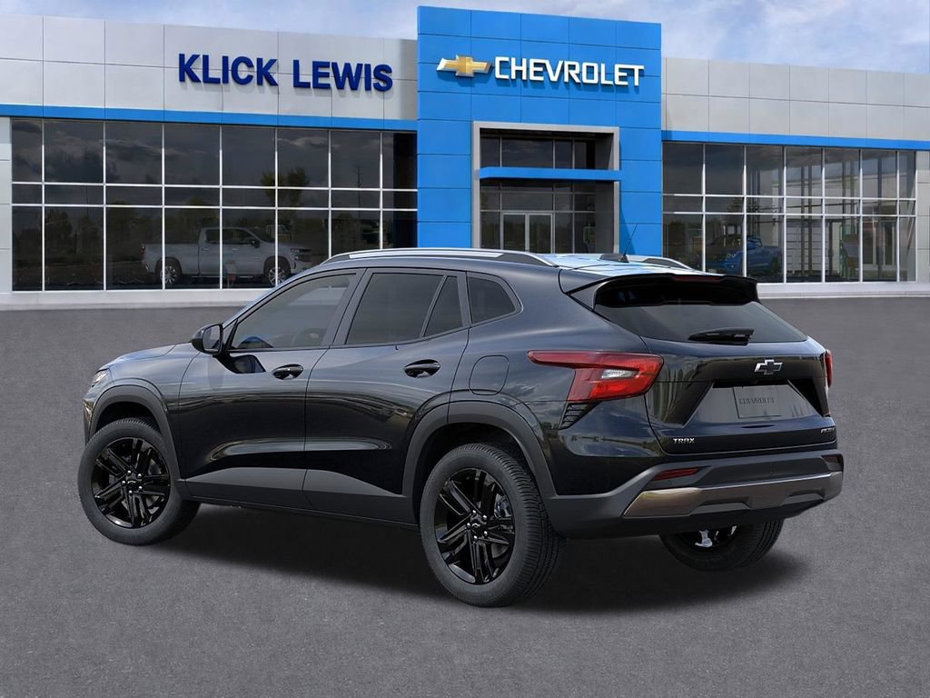 New 2026 Chevrolet Trax ACTIV w/ Sunroof Package FWD image 3