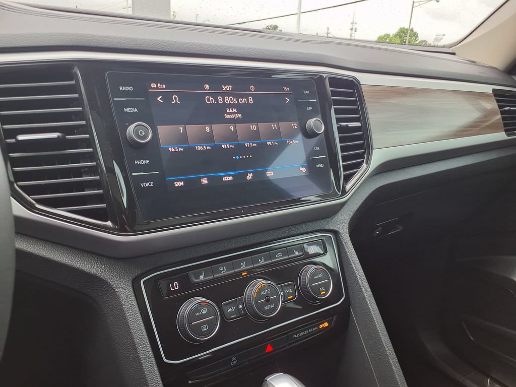Used 2022 Volkswagen Atlas SEL AWD/4WD image 29