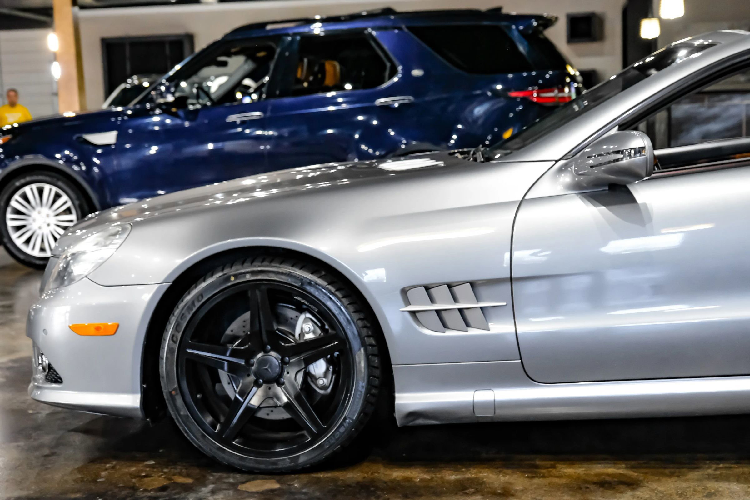 Used 2011 Mercedes-Benz SL 550 w/ Premium I Pkg image 12