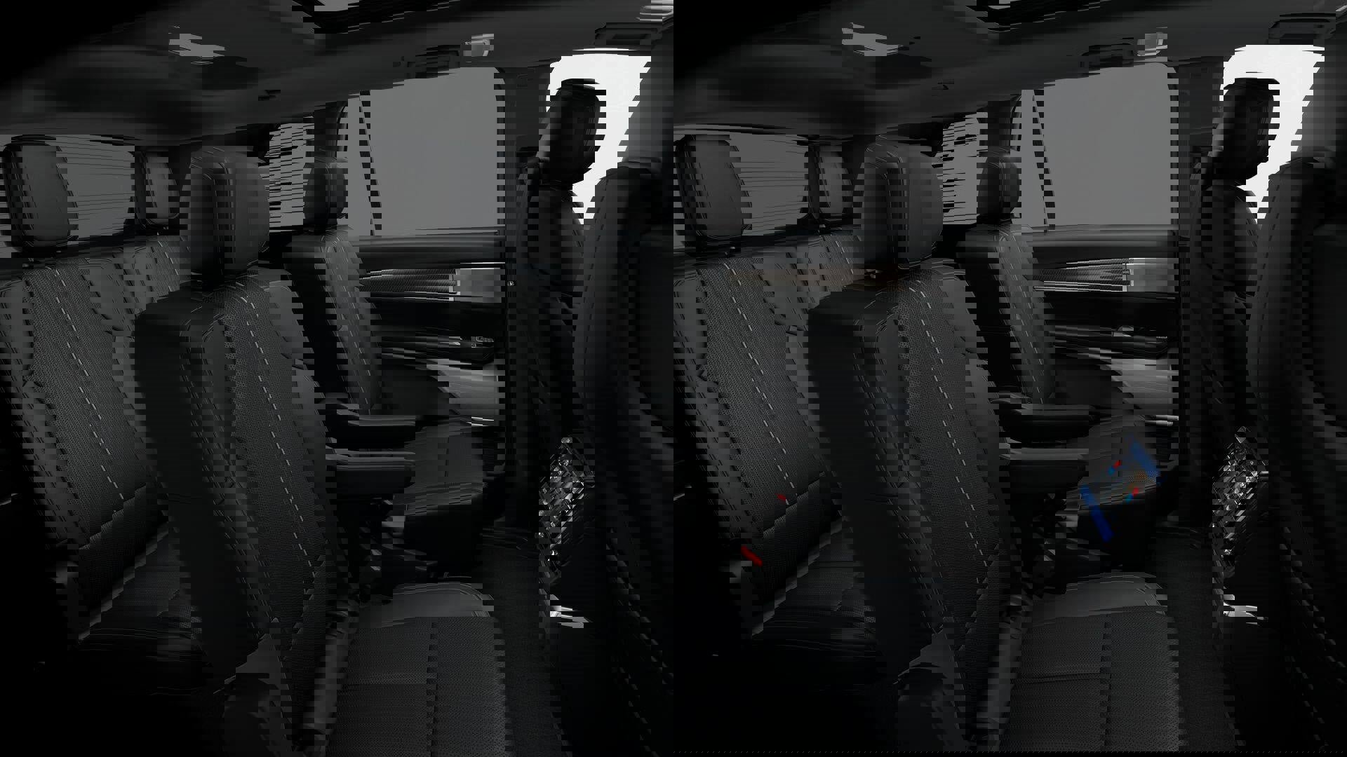 New 2026 Cadillac Vistiq Luxury image 40