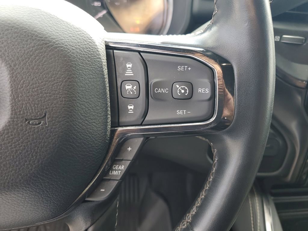 Used 2024 RAM 2500 Limited image 12