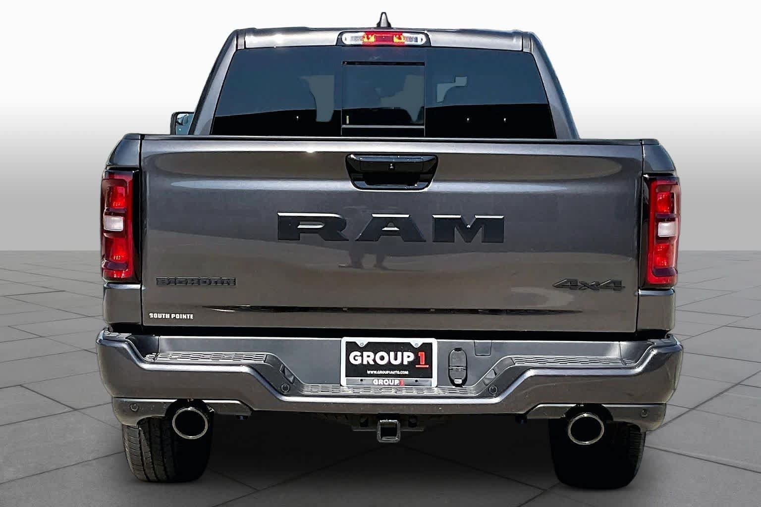 New 2027 RAM 1500 Big Horn w/ Night Edition AWD/4WD image 4