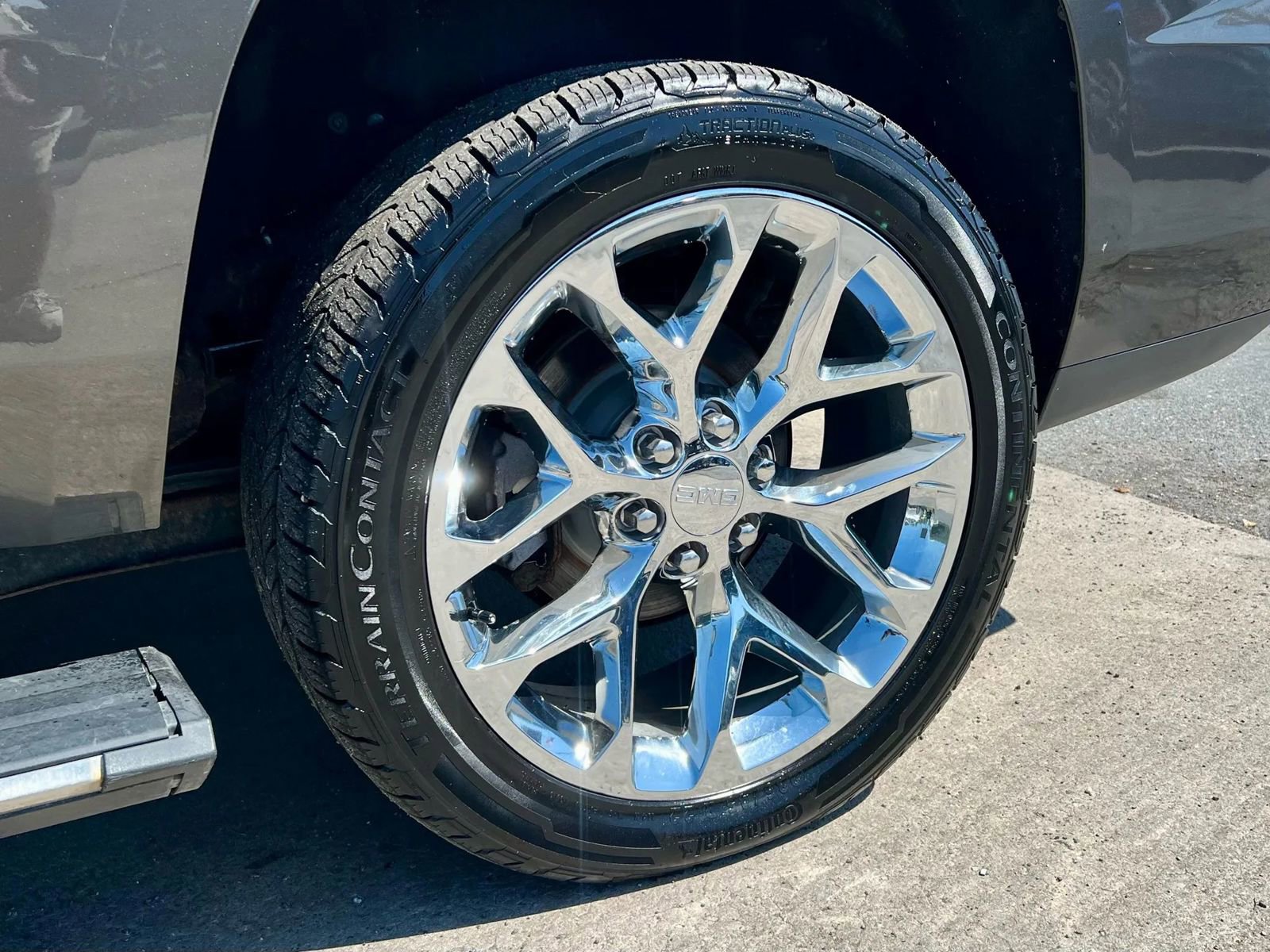 Used 2019 GMC Yukon Denali w/ Denali Ultimate Package image 6