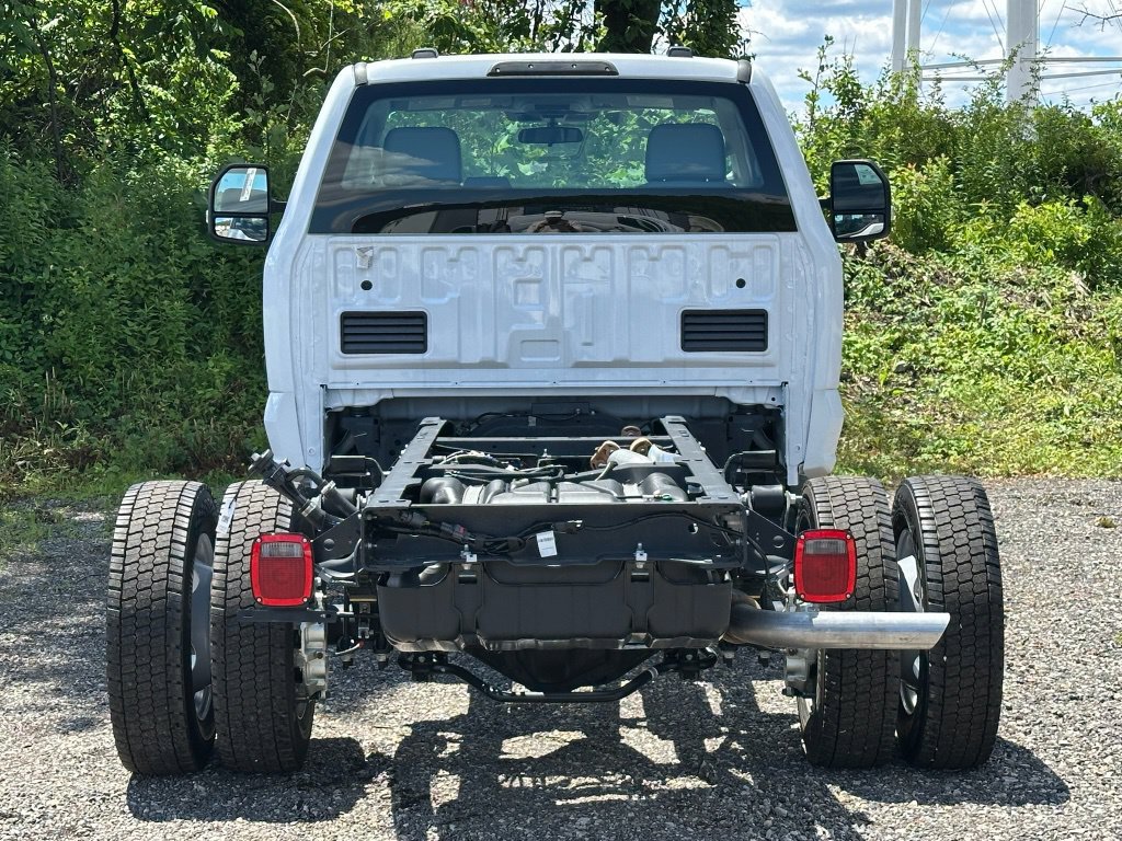 New 2026 Ford F450 XL w/ XL Chrome Package AWD/4WD image 4