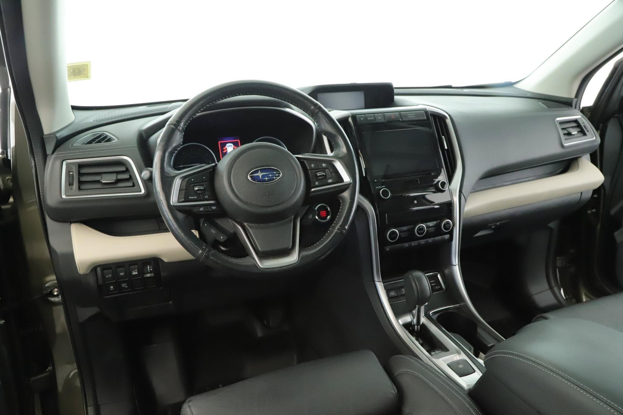 Used 2022 Subaru Ascent Limited w/ Technology Package AWD/4WD image 2
