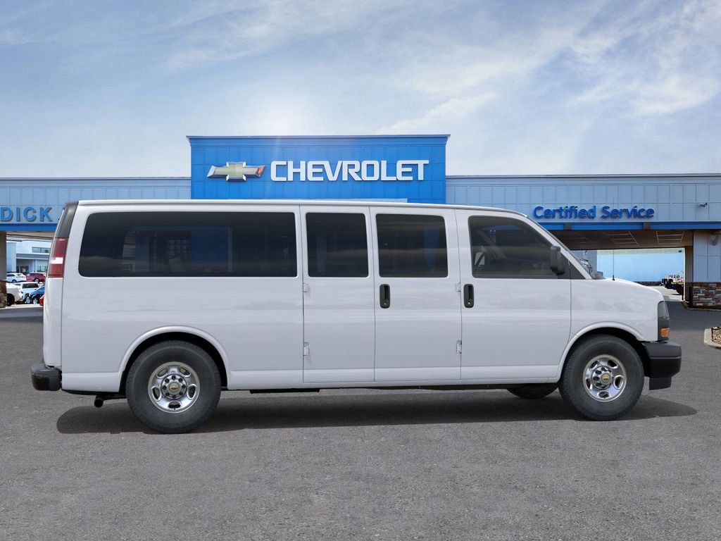 New 2025 Chevrolet Express 3500 LS RWD image 6