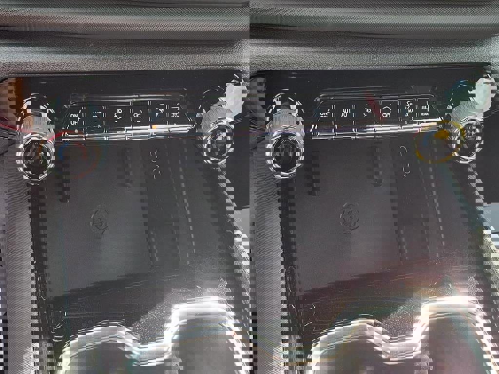 New 2026 Chevrolet Silverado EV LT image 21