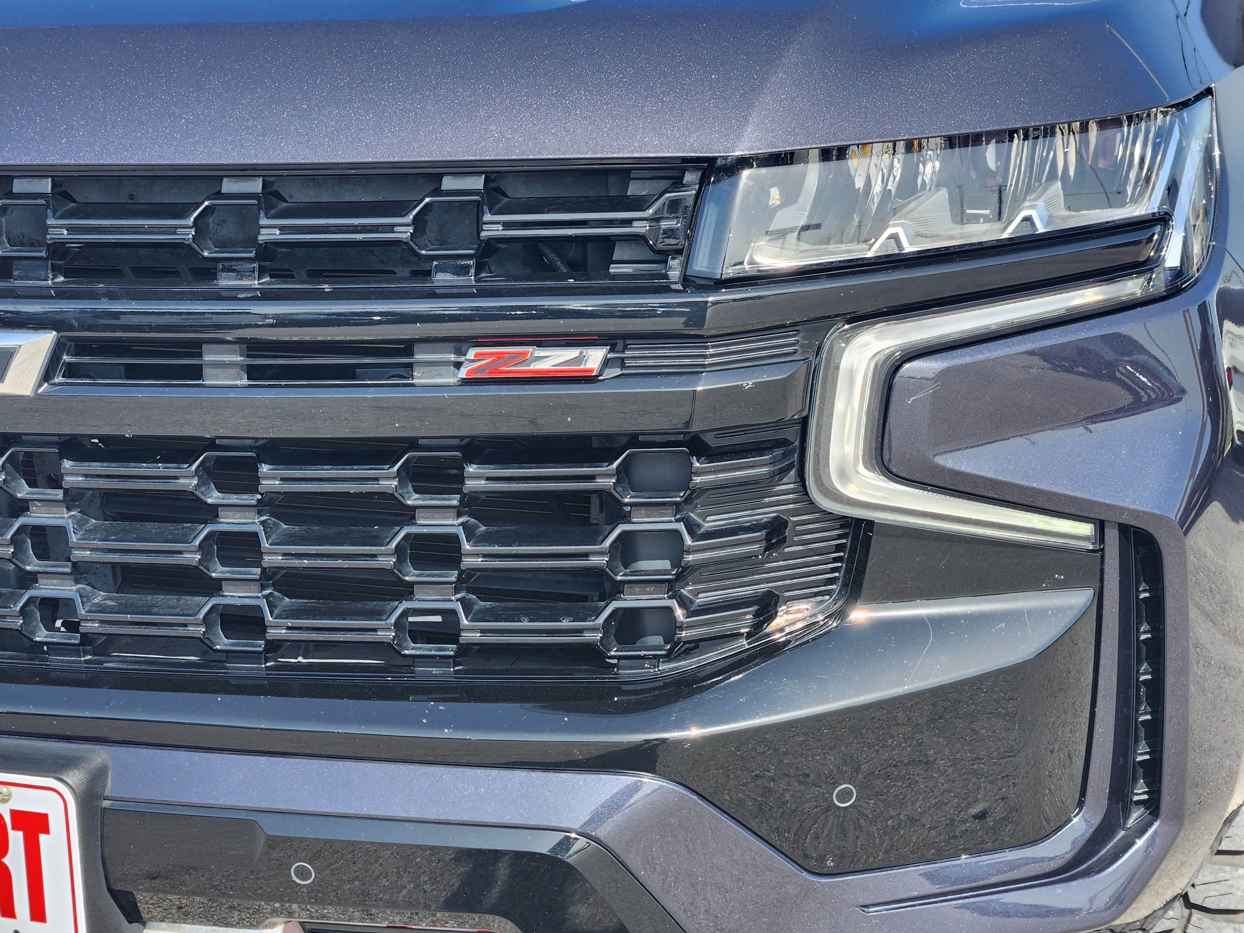 Used 2023 Chevrolet Tahoe Z71 w/ Luxury Package AWD/4WD image 8