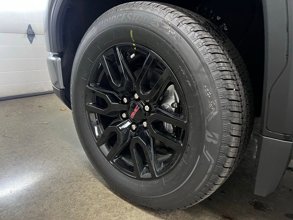 New 2026 GMC Sierra 1500 Elevation w/ Elevation Premium Package image 13